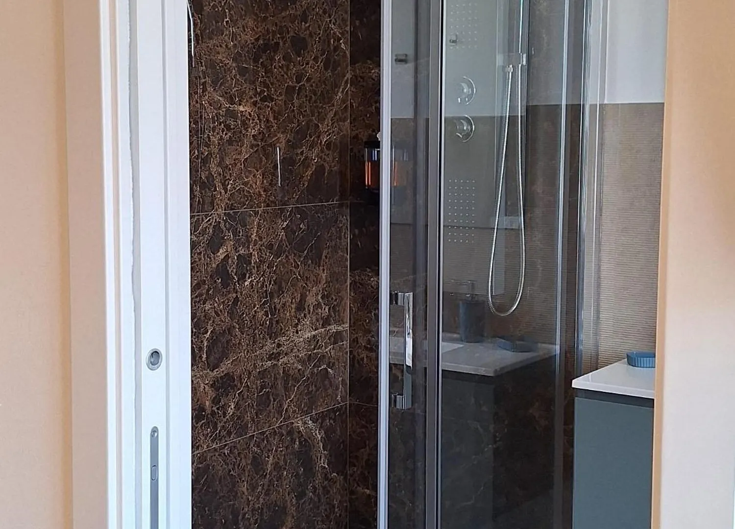 Barirooms - Sparano Suites 0*, בארי איטליה