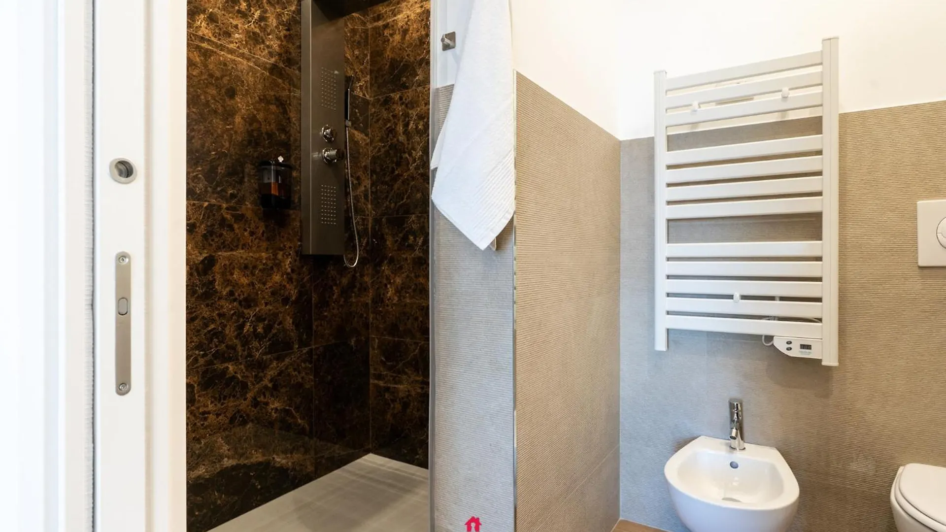 Barirooms - Sparano Suites Italië